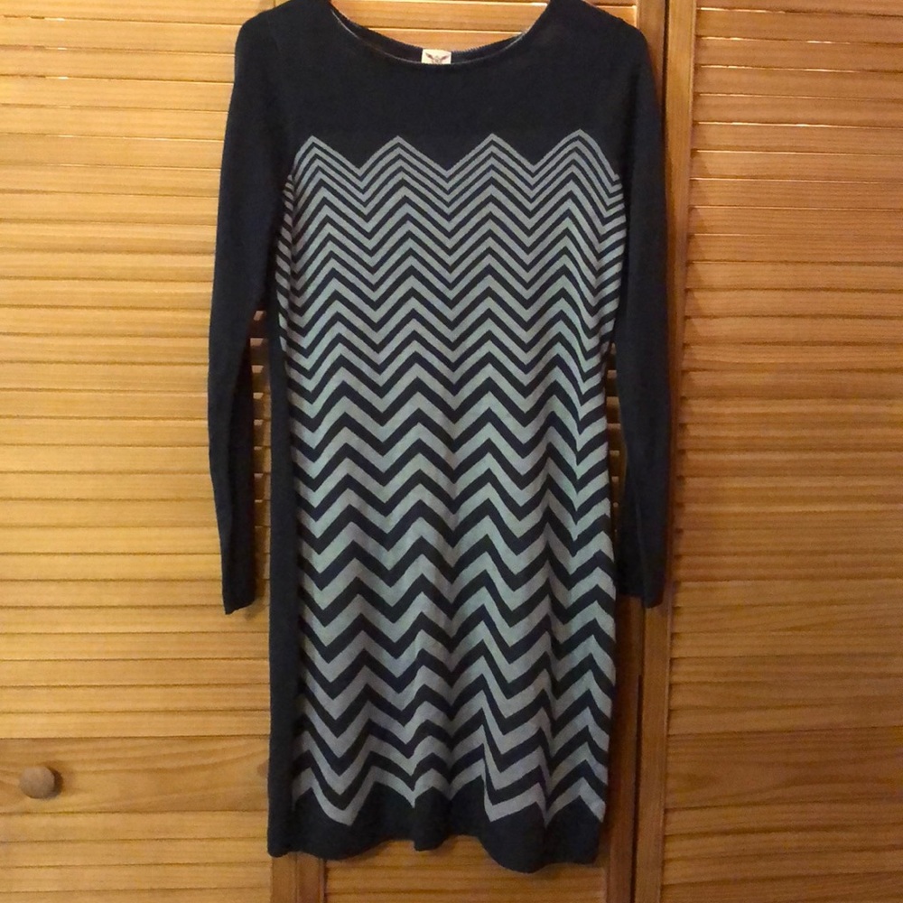 long sleeved chevron dress